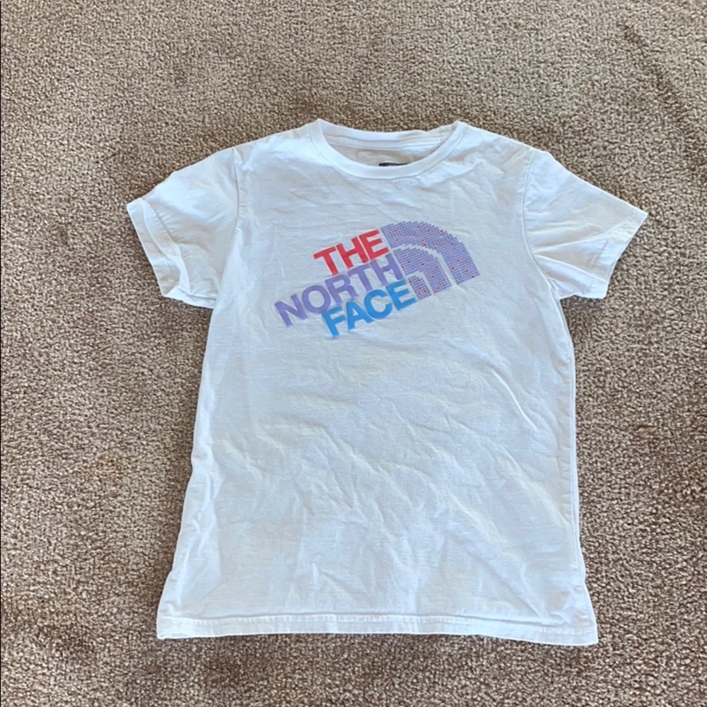 White t-shirt